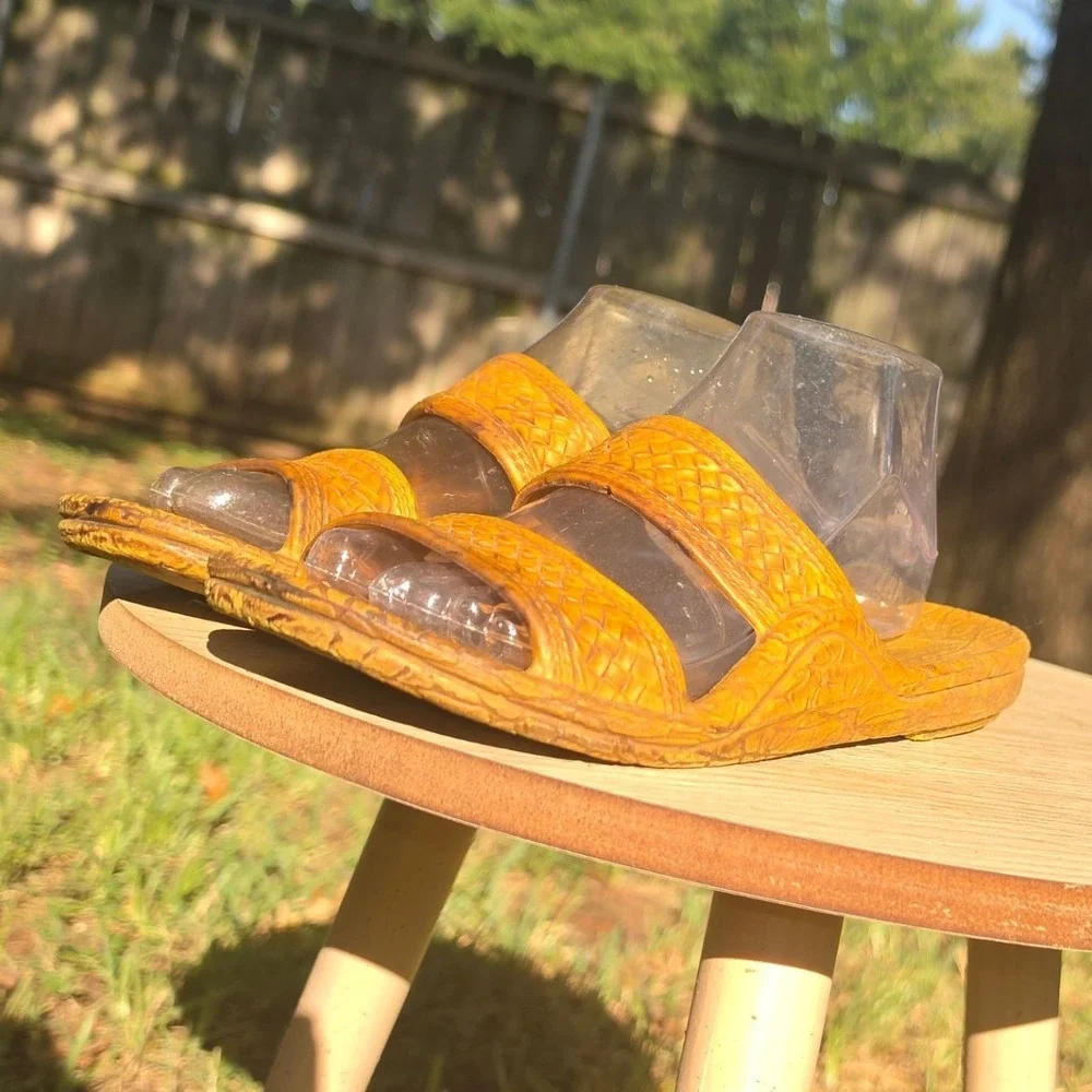 Pali Hawaii Classic Jesus Sandals Mustard Yellow Woven Two Strap Slides Size 9